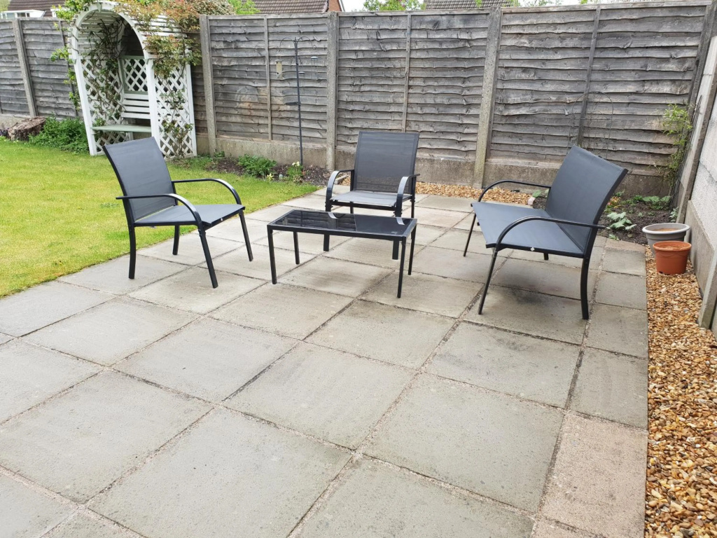 3 Bedroom Highfield House, Free Parking, Wigan, Sleeps 5