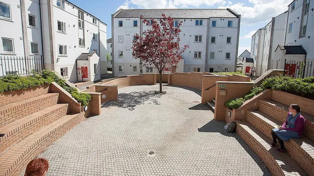 Bright Ensuite Rooms PLYMOUTH SK