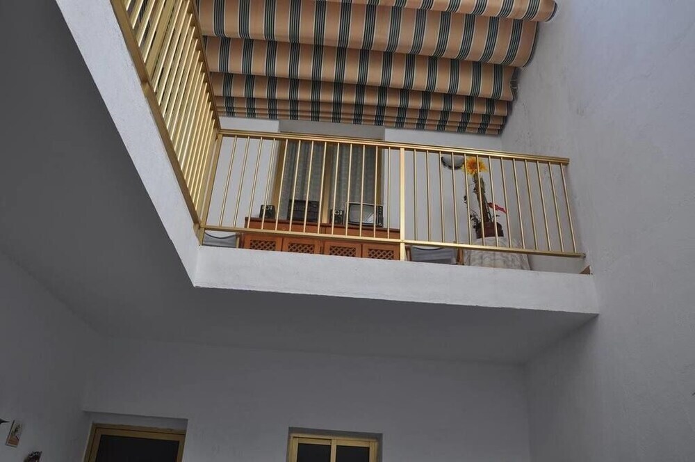 Image 12