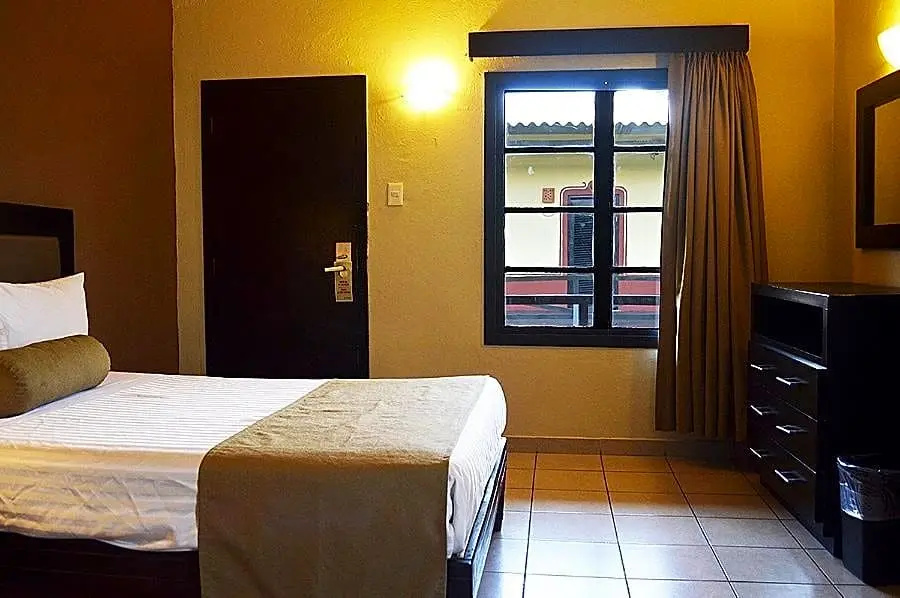 Hotel La Siesta Malecón - Chambres