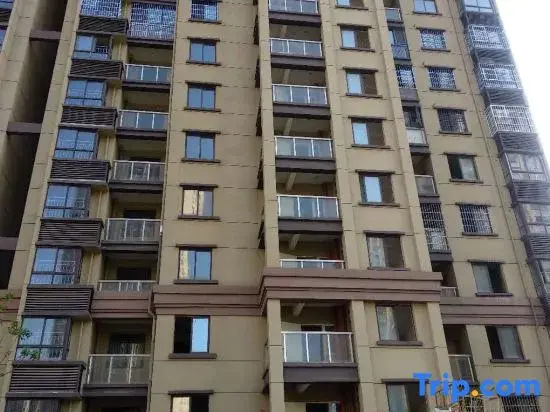 Nanchang Qiaojiangnan Apartment (Nanchang West Station Lvde Expo Center)