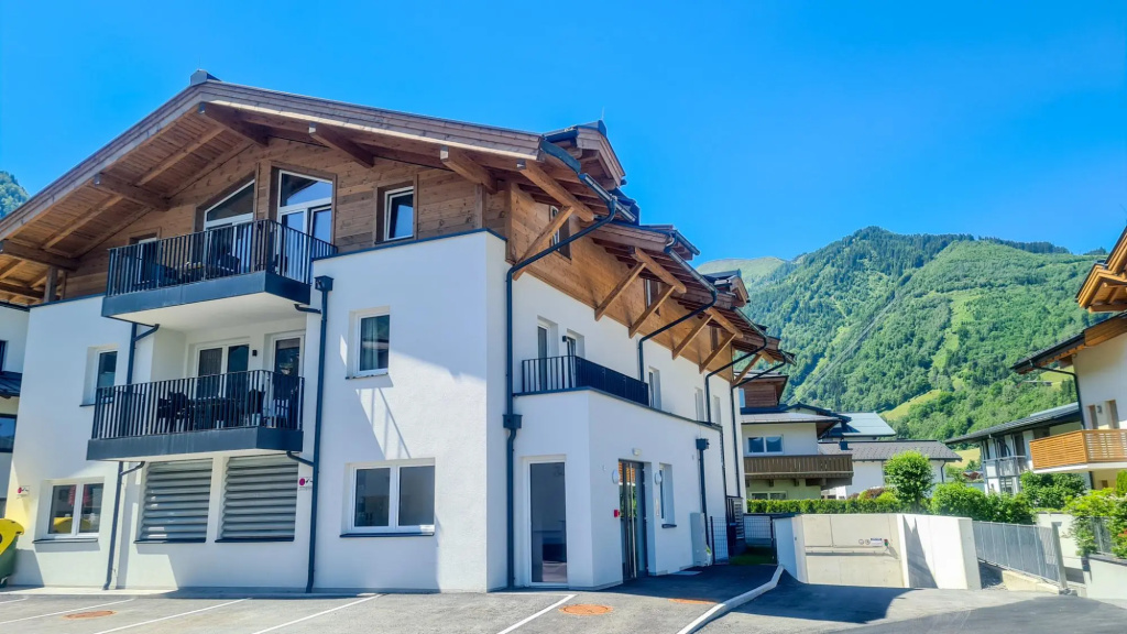 Falken Suites ONE with garden