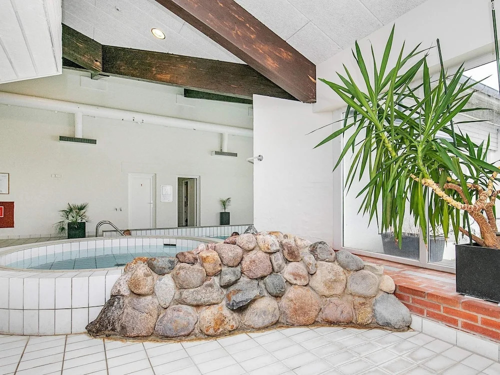 Serene Holiday Home in Blokhus With Sauna - фото 27