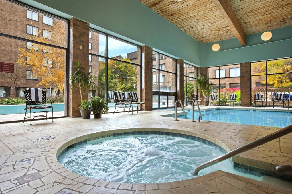 DoubleTree by Hilton Cleveland East Beachwood - Général