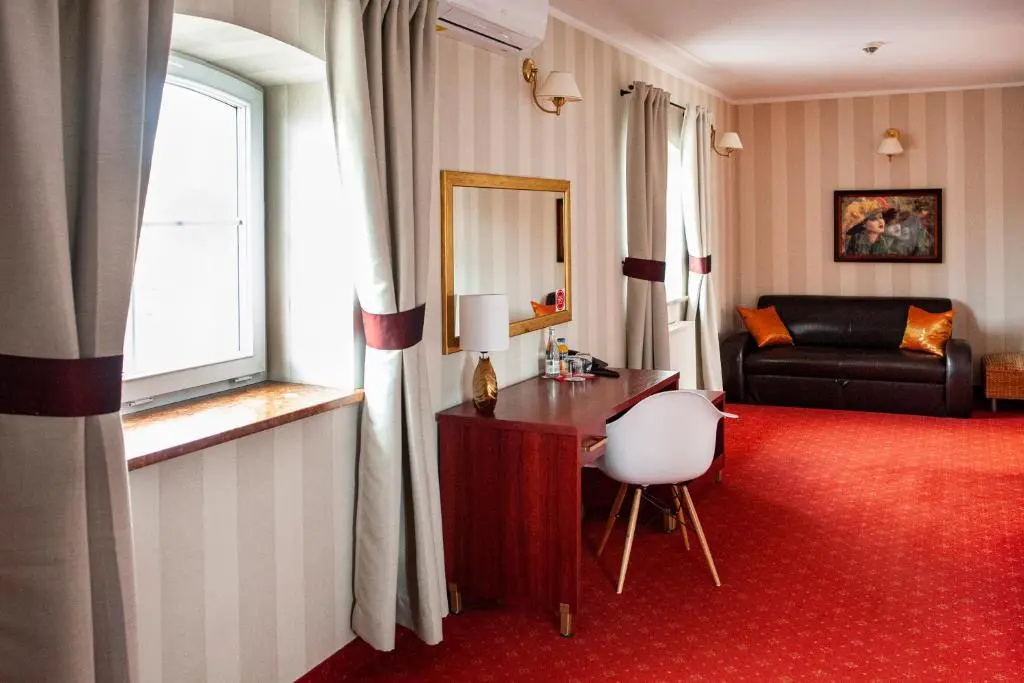 Standard Suite
