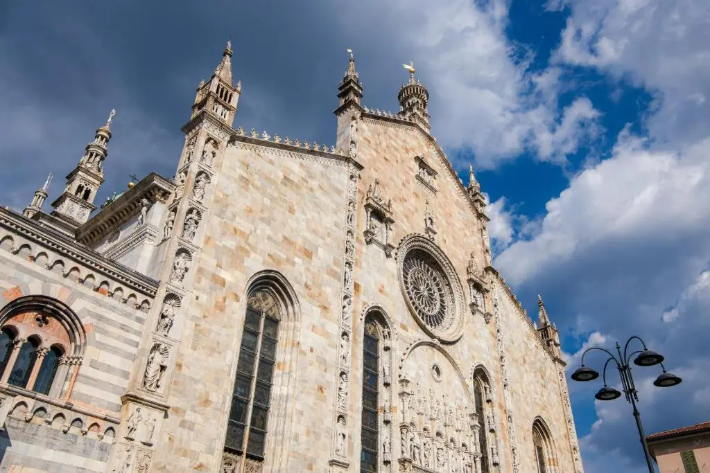 House Of Glass Cathedral View - By House Of Travelers -