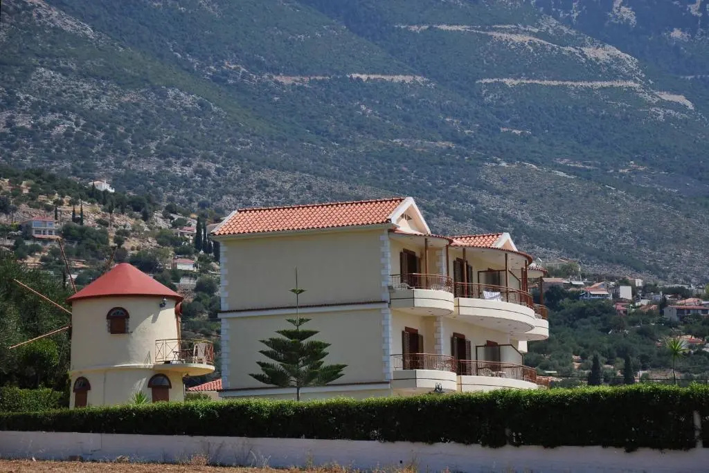 Marina-Anna Studios - Chambres