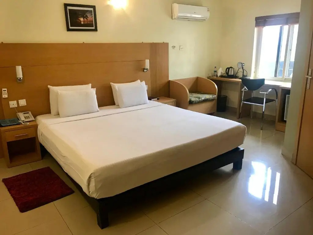Standard Double room (full double bed)