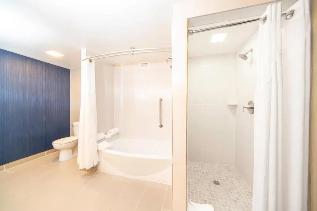Holiday Inn Louisville East - Hurstbourne by IHG - Chambres