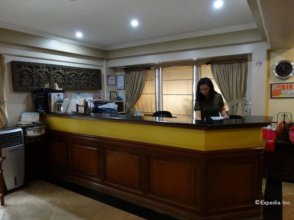 Ralph Anthony Suites