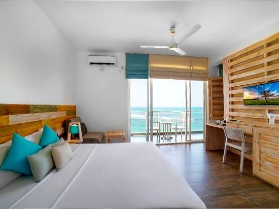 Hikkaduwa Beach Resort