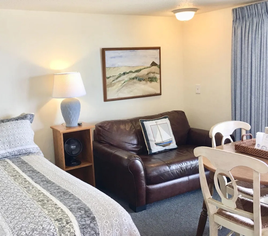 2 Bedrooms Standard room beachfront