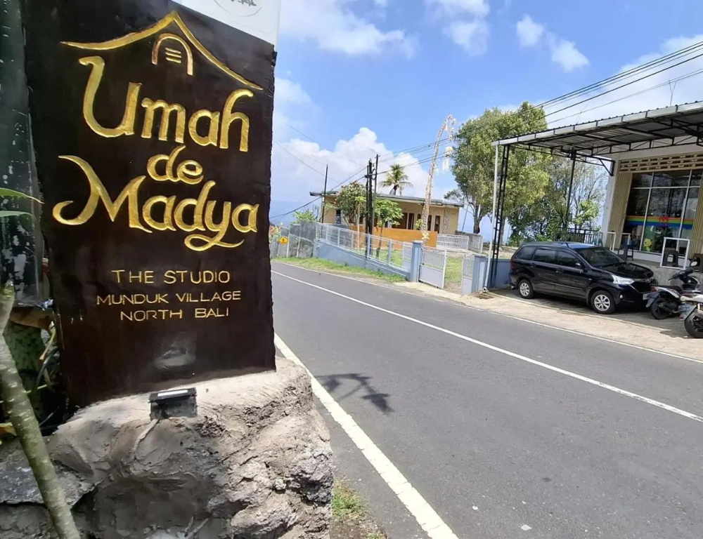 Umah De Madya