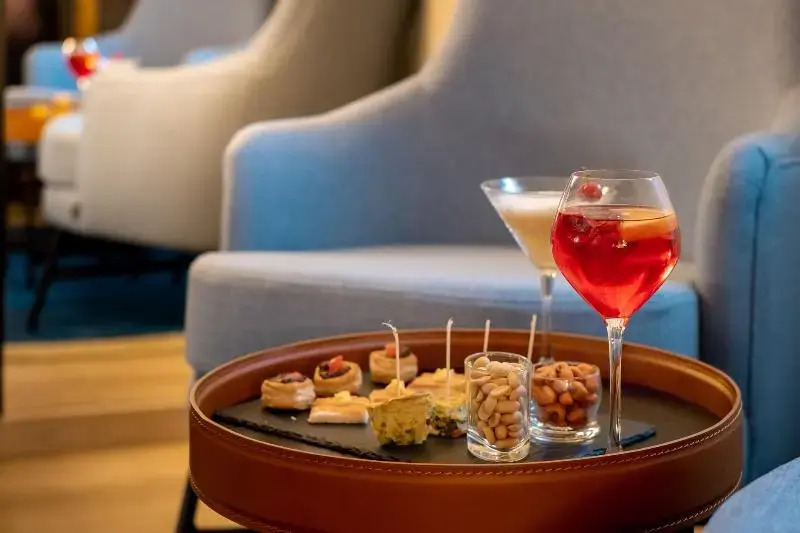 Двухместный номер Deluxe 2 отдельные кровати в Savhotel