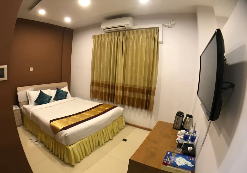 Hotel photo 2