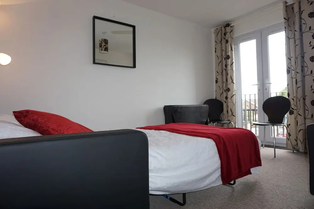Brook Apartment