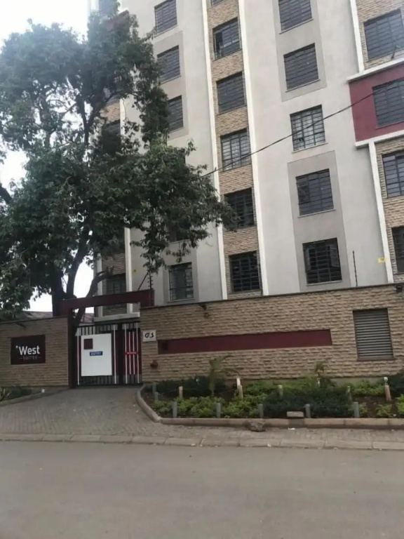 Nancys West Suites Studio Apartment