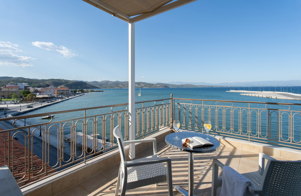 Balcony & Terrace