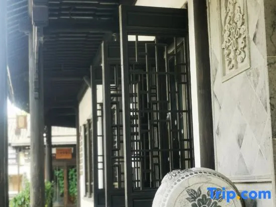 Balcony & Terrace