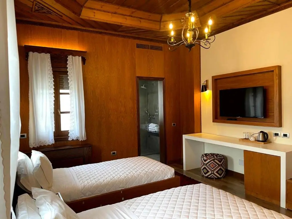 Comfort room