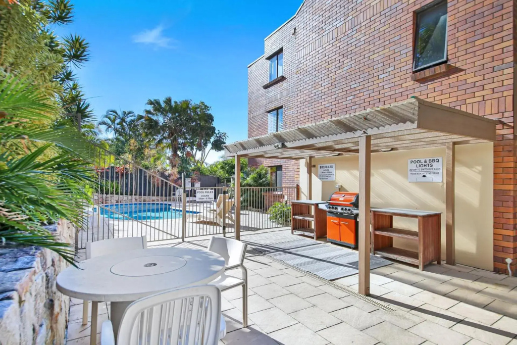 Unit 4 'Coolum Cove', Coolum Beach