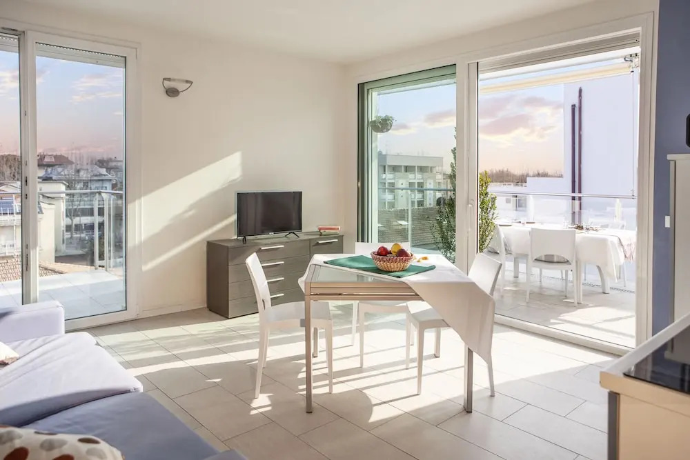 Номер Standard Пентхаус c 1 комнатой с частичным видом на море в Residence Sunrise Cesenatico