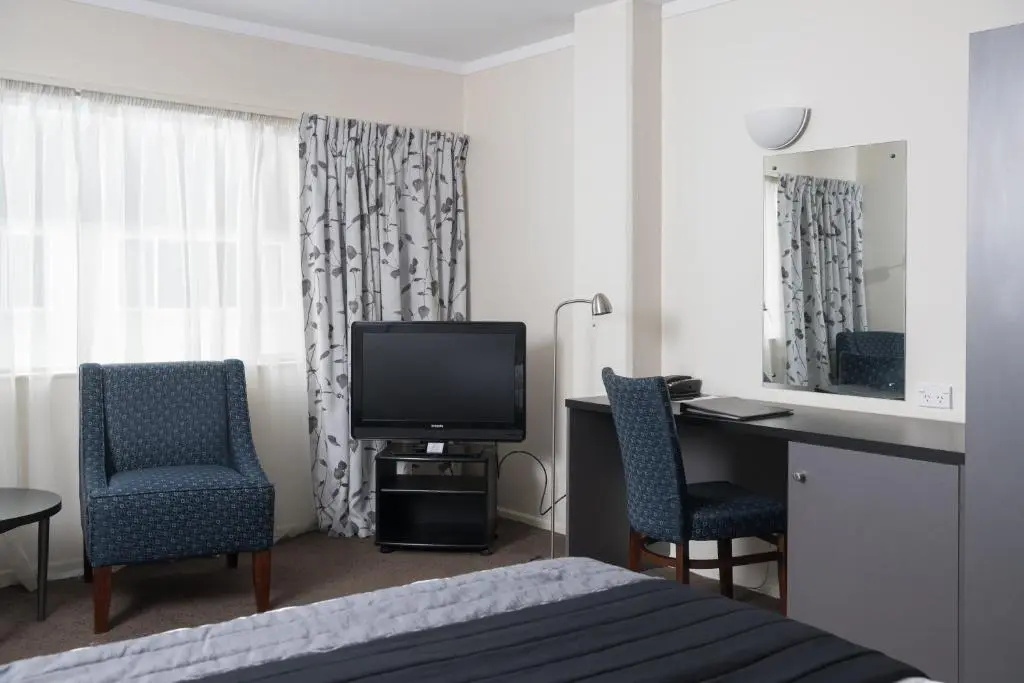 West Plaza Hotel - Chambres