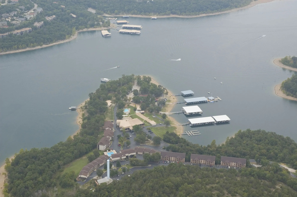 Beach & Waterfront