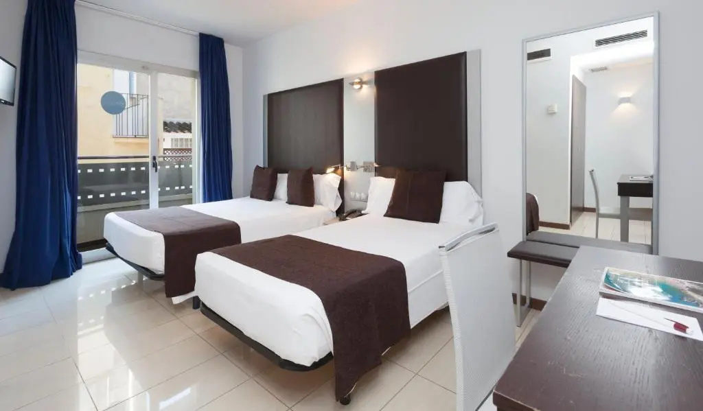 URH Excelsior Hotel - Chambres