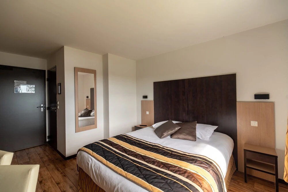 Brit Hotel Confort La Tour Blanche - Chambres