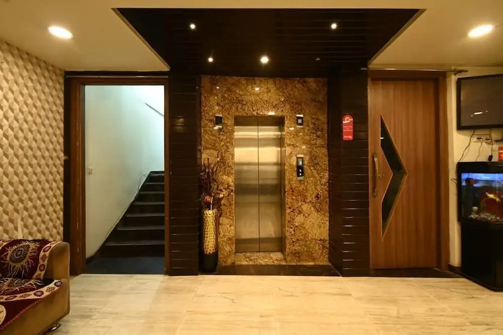 Hotel photo 12