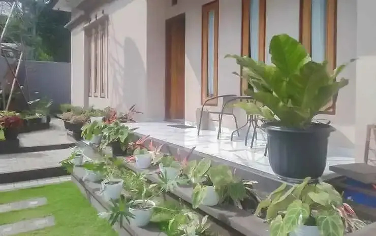 Kedai Oma Syariah Mitra RedDoorz