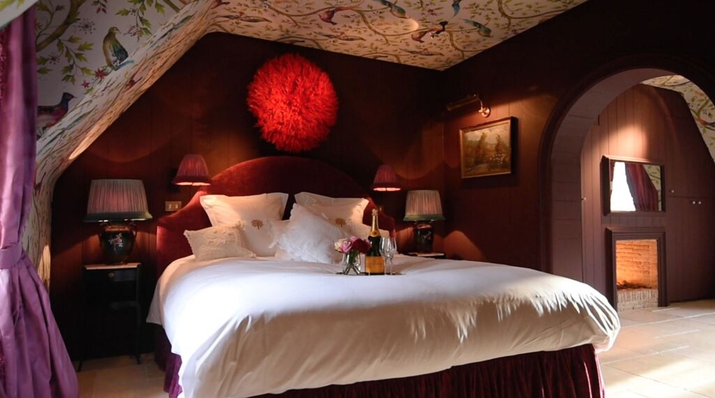 The secret garden luxury suites by null