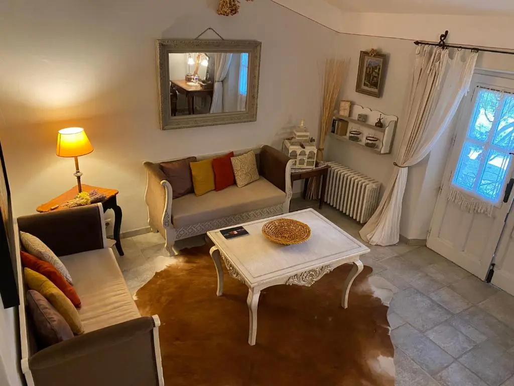 Suite with garden view