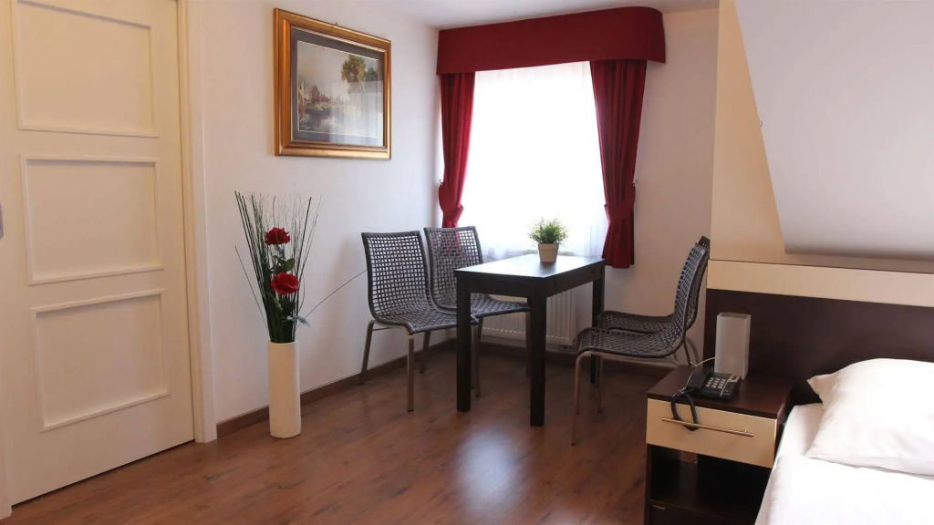 Hotel photo 32