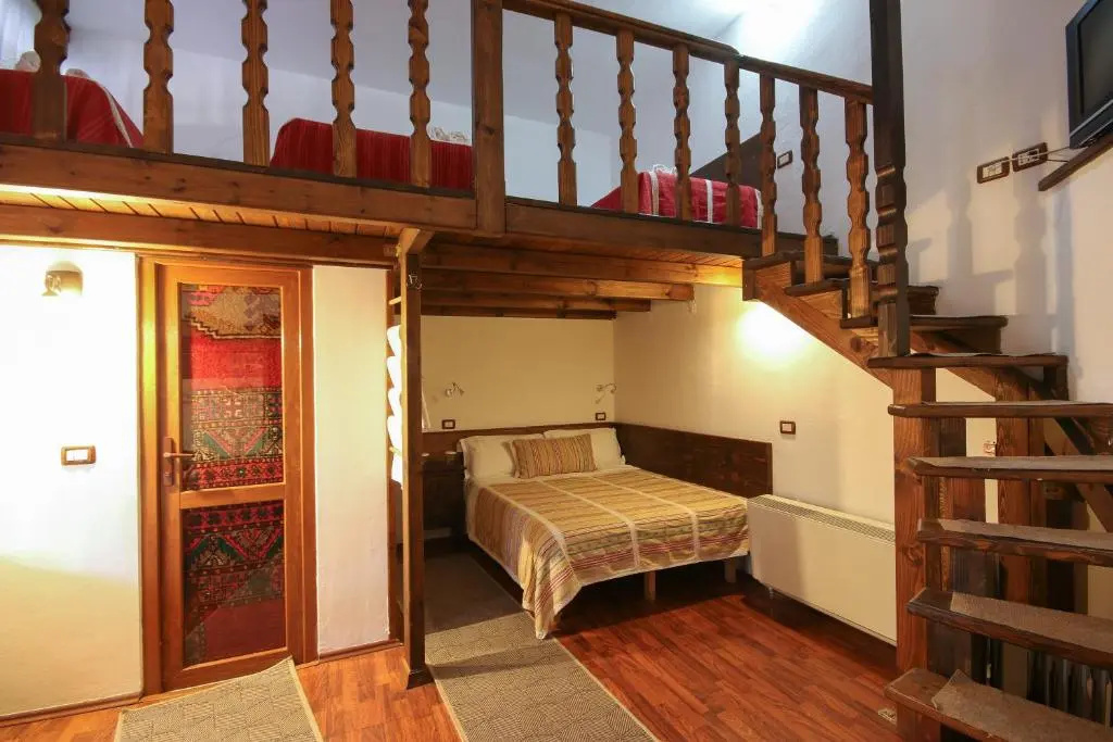 Standard Family room
