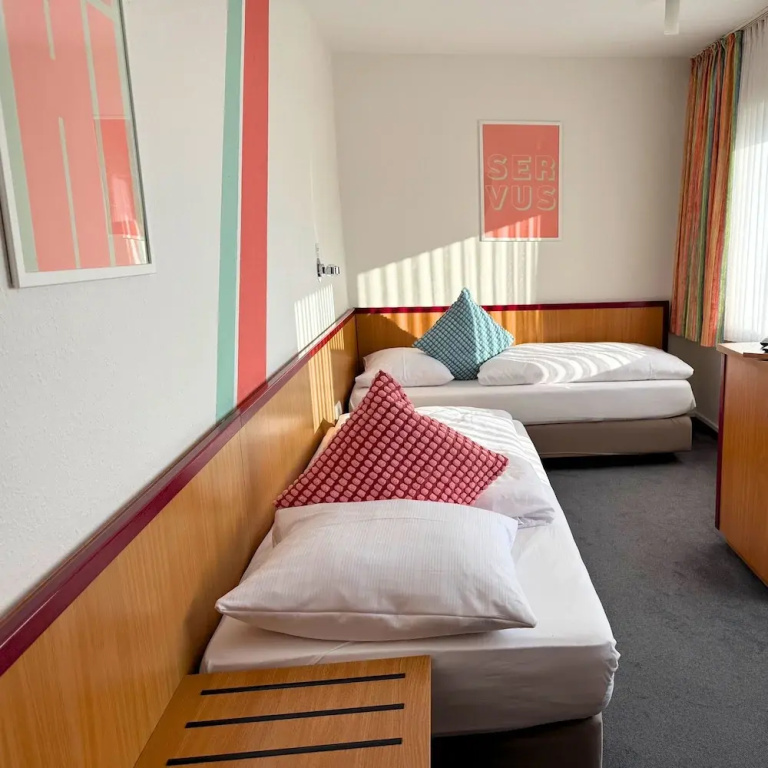 Standard Double room (twin beds)