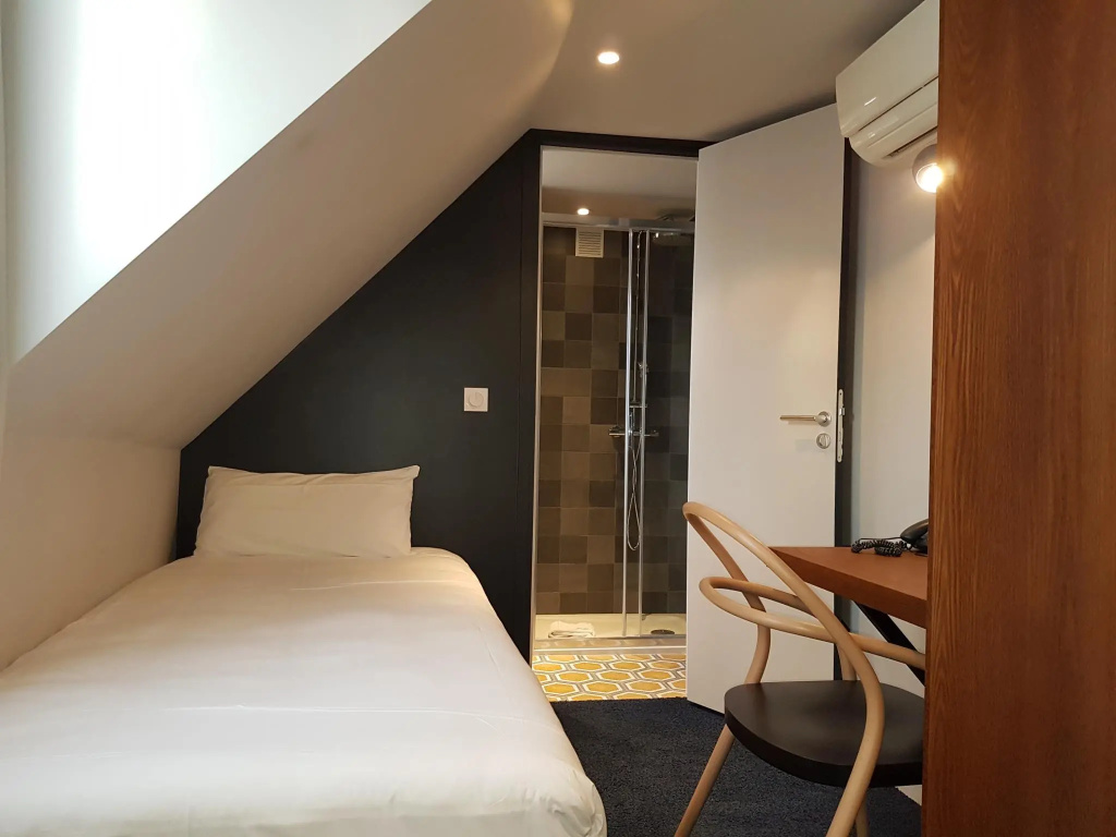Single room