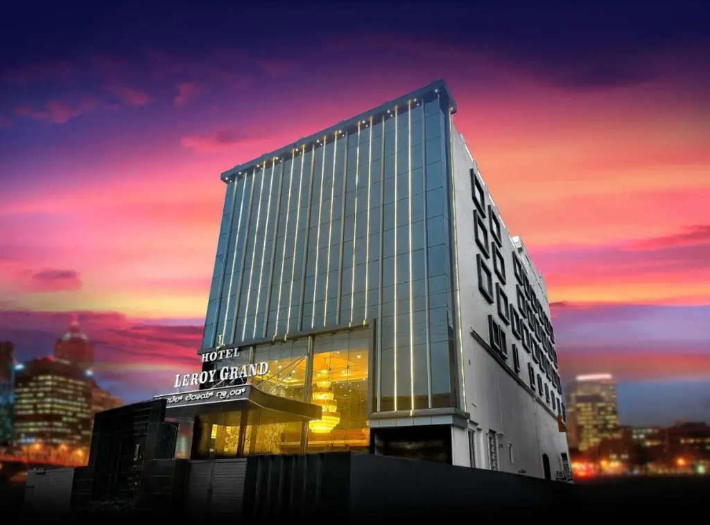 Hotel Leroy Grand