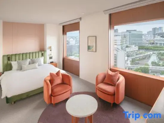 Grand Double room (full double bed)