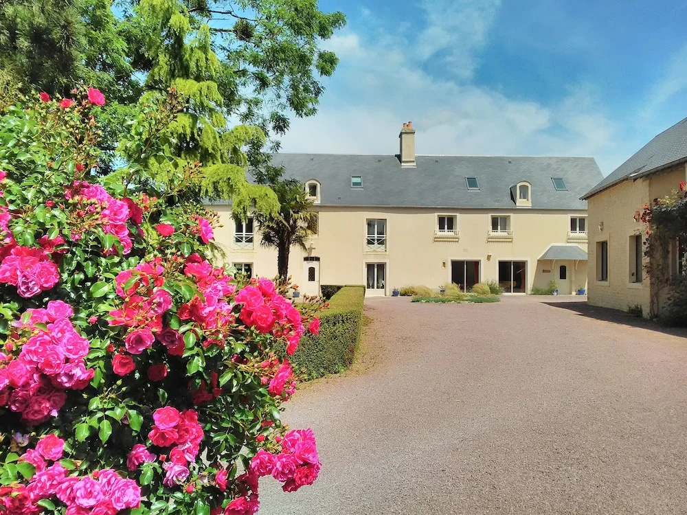 Voir la photo 1 — La Maison PERIOT