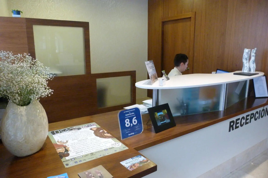 Hotel photo 2