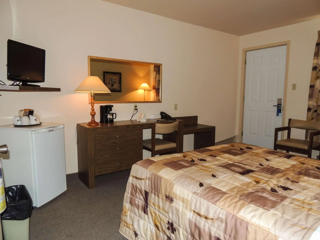 Rodeway Inn - фото 31