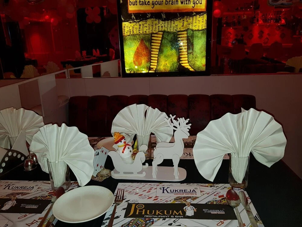 Food & Beverage
