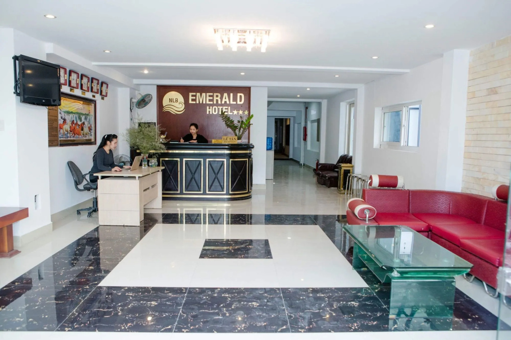 Emerald Hotel
