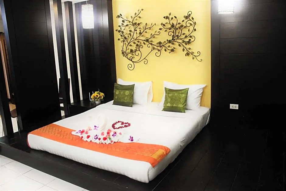 Superior Double room (full double bed)