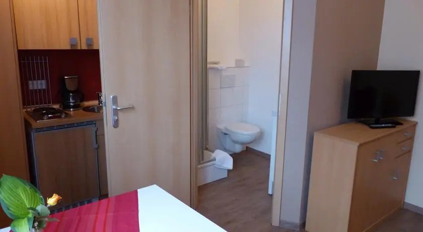 Taunusblick Ferienwohnung und Apartment