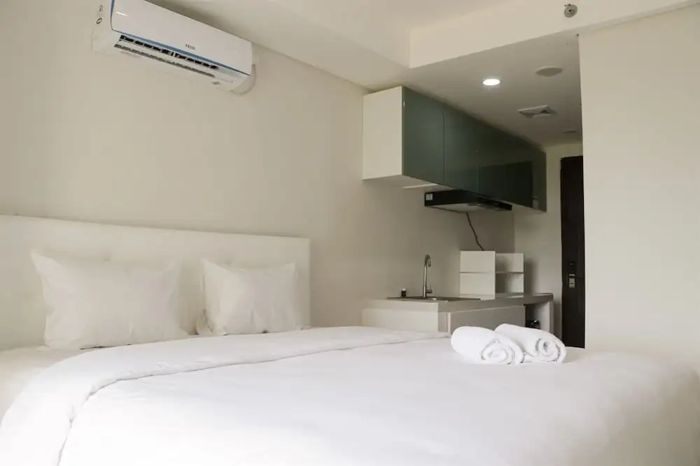Elegant And Comfy Studio At Daan Mogot City Apartment