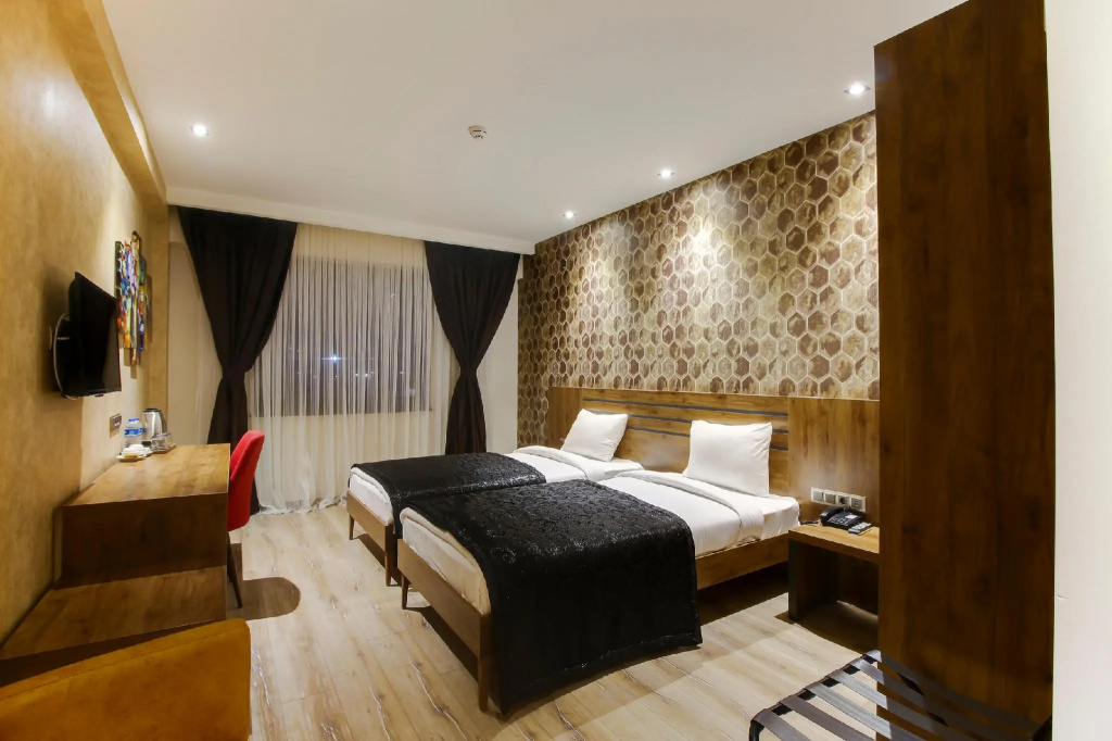 Deluxe room with city view