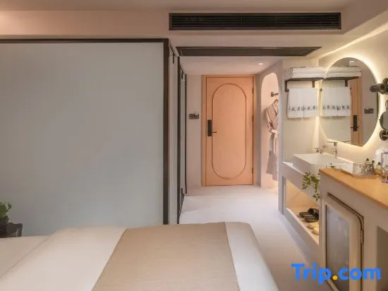 Luxury Double room with balcony (twin beds)